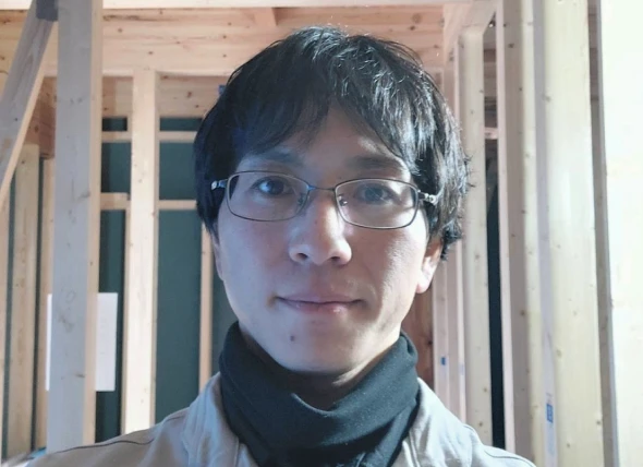 本山善美顔写真